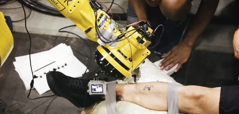 La machine à tatouer, l'imprimante 3D du tatouage - Tattos.fr