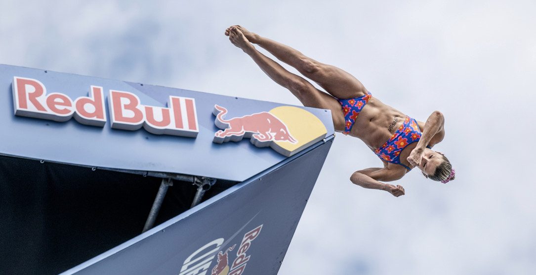 À 27 mètres de hauteur sur la plateforme du Red Bull Cliff Diving